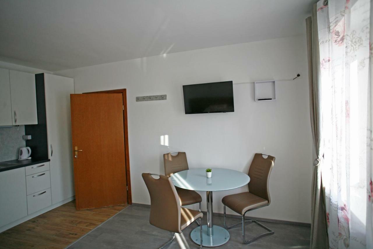 Apartments Bernard Bled Exterior foto